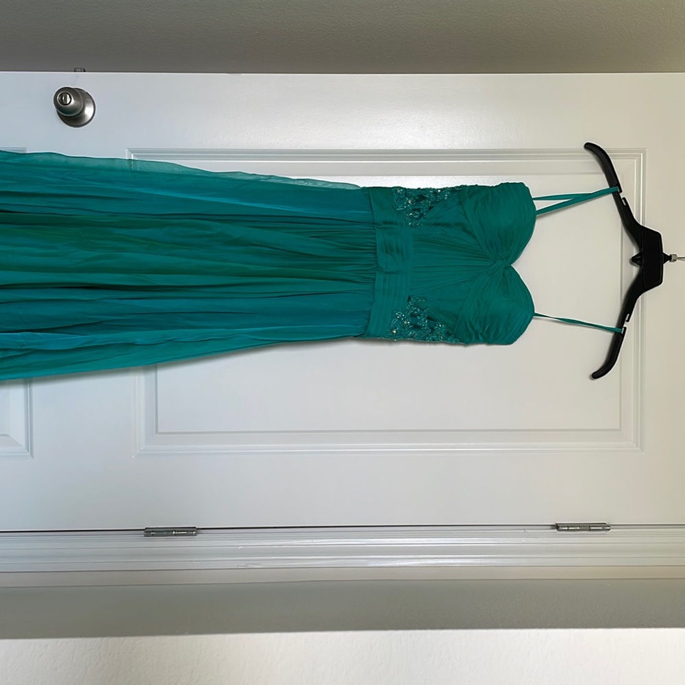 Never used blue prom dress
